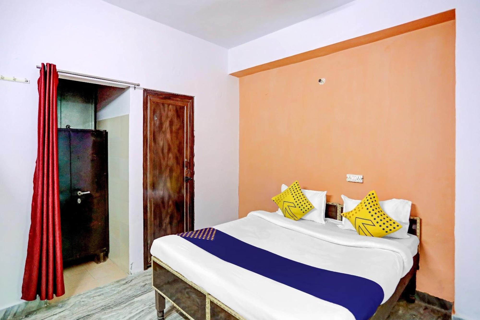Spot On Raj Hotel Vip Near Worlds Of Wonder Kālkāji Devi Extérieur photo